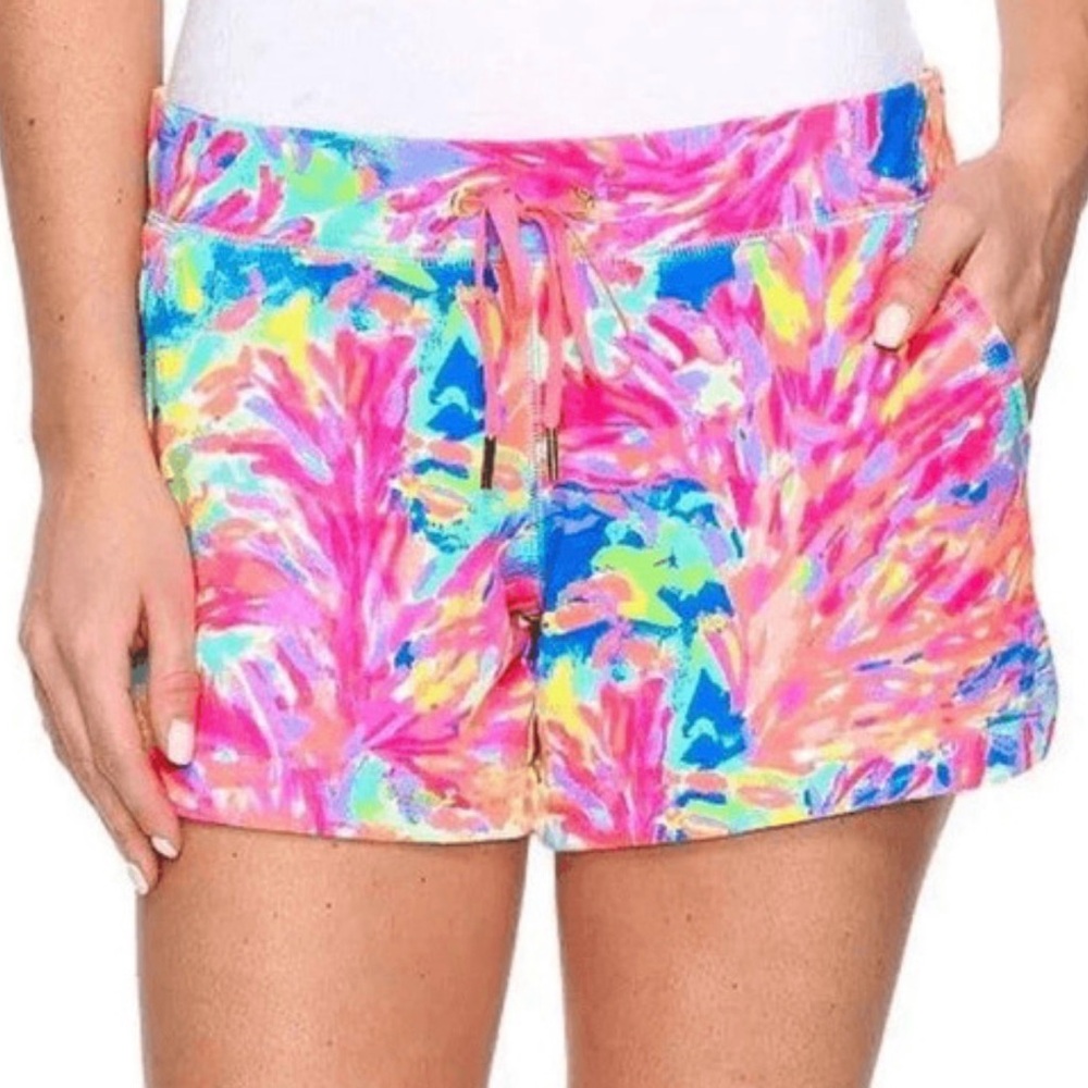 Lilly Pulitzer Vina Palm Beach Shorts